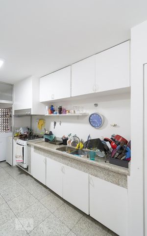 Apartamento à venda com 110m², 3 quartos e 1 vaga Apartamento à venda com 110m², 3 quartos e 1 vagaCozinha