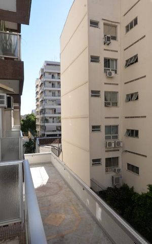 Apartamento à venda com 92m², 2 quartos e 1 vagaVaranda Sala