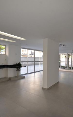 Apartamento à venda com 92m², 2 quartos e 1 vagaÁrea comum