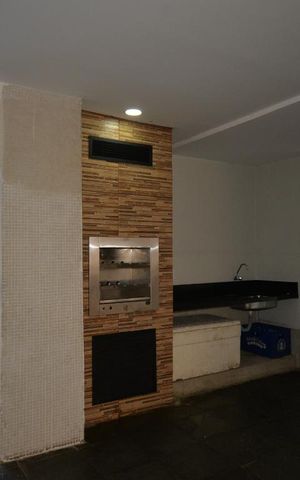 Apartamento à venda com 92m², 2 quartos e 1 vagaÁrea comum
