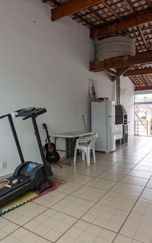 Casa à venda com 300m², 3 quartos e 2 vagasSacada