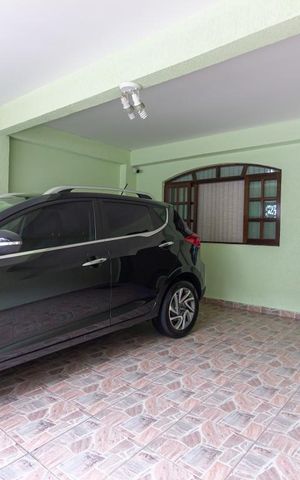 Casa à venda com 300m², 3 quartos e 2 vagasGaragem