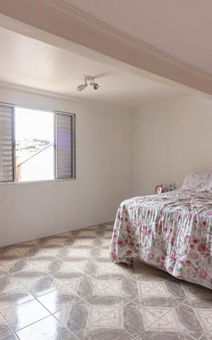 Casa à venda com 300m², 3 quartos e 2 vagasQuarto 1
