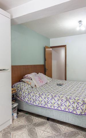 Casa à venda com 300m², 3 quartos e 2 vagasSuíte 