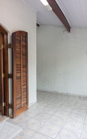 Casa à venda com 300m², 3 quartos e 2 vagasVaranda 