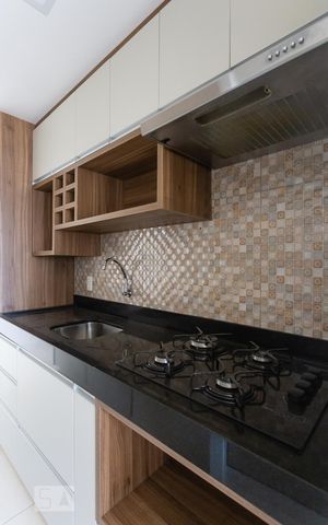 Apartamento à venda com 70m², 3 quartos e 1 vaga Apartamento à venda com 70m², 3 quartos e 1 vagaDetalhe da cozinha