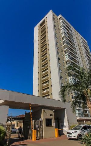 Apartamento à venda com 82m², 2 quartos e 1 vagaFachada