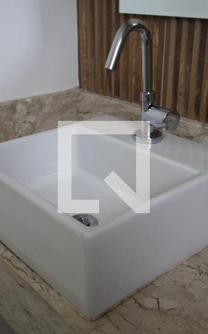 Apartamento para alugar com 70m², 3 quartos e 1 vagaBanheiro