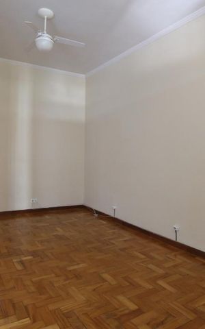 Apartamento à venda com 39m², 1 quarto e sem vagaSala