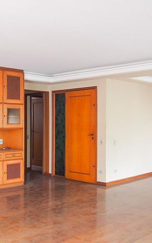 Apartamento à venda com 234m², 3 quartos e 3 vagasSala
