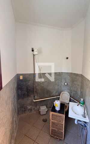 Casa para alugar com 440m², 8 quartos e 2 vagas Casa para alugar com 440m², 8 quartos e 2 vagasBanheiro Suite