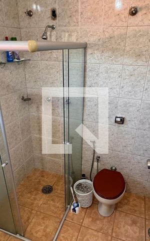 Casa para alugar com 440m², 8 quartos e 2 vagas Casa para alugar com 440m², 8 quartos e 2 vagasBanheiro 2 Casa 1