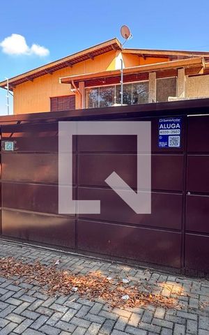 Casa para alugar com 440m², 8 quartos e 2 vagas Casa para alugar com 440m², 8 quartos e 2 vagasFachada
