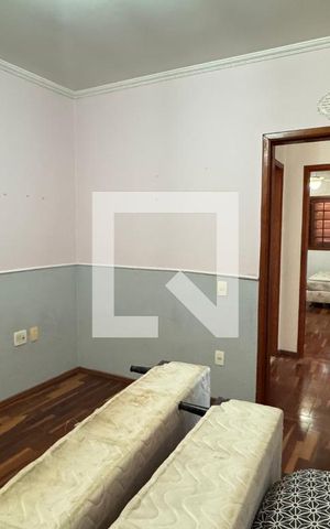 Casa para alugar com 440m², 8 quartos e 2 vagas Casa para alugar com 440m², 8 quartos e 2 vagasQuarto 2 Casa 1