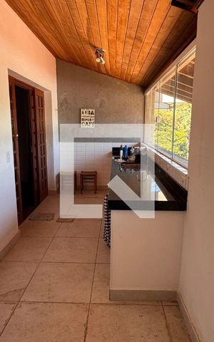 Casa para alugar com 440m², 8 quartos e 2 vagas Casa para alugar com 440m², 8 quartos e 2 vagasÁrea de Serviço Casa 1