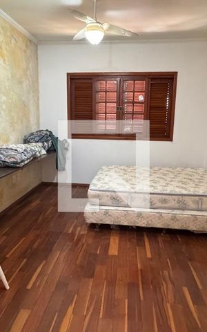 Casa para alugar com 440m², 8 quartos e 2 vagas Casa para alugar com 440m², 8 quartos e 2 vagasQuarto 3 Casa 1