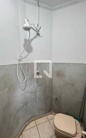 Casa para alugar com 440m², 8 quartos e 2 vagas Casa para alugar com 440m², 8 quartos e 2 vagasBanheiro Casa 3