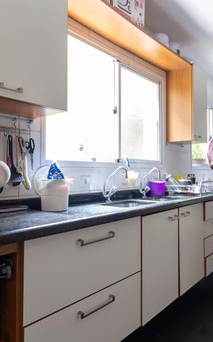 Casa para alugar com 300m², 4 quartos e 2 vagasCozinha