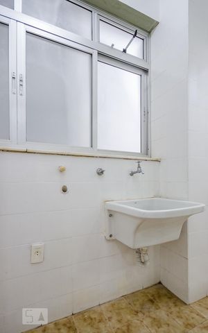 Apartamento para alugar com 63m², 2 quartos e 1 vagaÁrea de Serviço