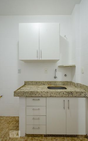 Apartamento para alugar com 63m², 2 quartos e 1 vagaCozinha