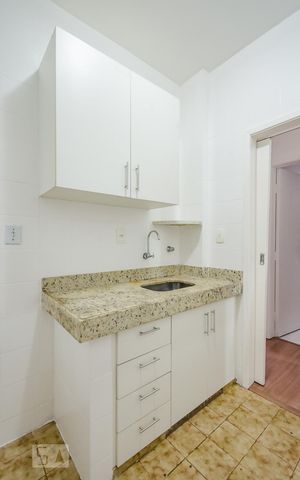 Apartamento para alugar com 63m², 2 quartos e 1 vagaCozinha