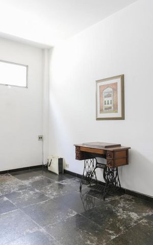 Casa à venda com 387m², 4 quartos e 6 vagas Casa à venda com 387m², 4 quartos e 6 vagasSala de Almoço