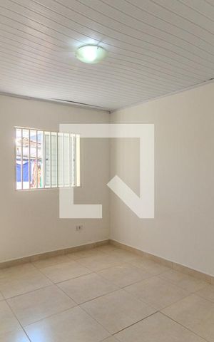 Casa à venda com 83m², 2 quartos e sem vagaQuarto
