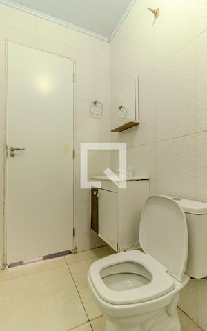 Casa à venda com 83m², 2 quartos e sem vagaBanheiro