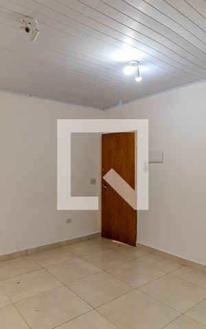 Casa à venda com 83m², 2 quartos e sem vagaSala