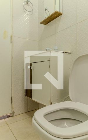 Casa à venda com 83m², 2 quartos e sem vagaBanheiro