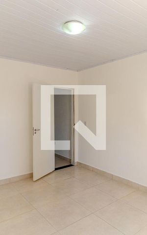 Casa à venda com 83m², 2 quartos e sem vagaQuarto