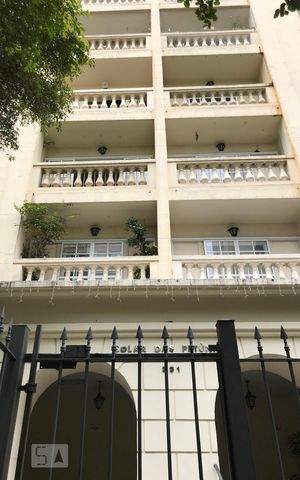 Apartamento à venda com 127m², 2 quartos e 2 vagasFachada 