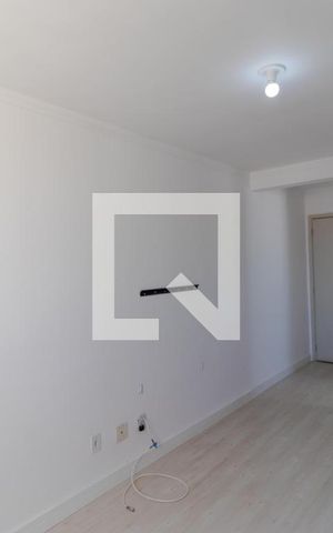 Apartamento para alugar com 44m², 2 quartos e 1 vaga Apartamento para alugar com 44m², 2 quartos e 1 vagaSalas