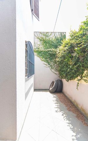 Casa à venda com 160m², 3 quartos e 2 vagas Casa à venda com 160m², 3 quartos e 2 vagasQuintal