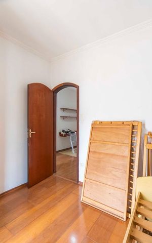 Casa à venda com 160m², 3 quartos e 2 vagas Casa à venda com 160m², 3 quartos e 2 vagasQuarto 2