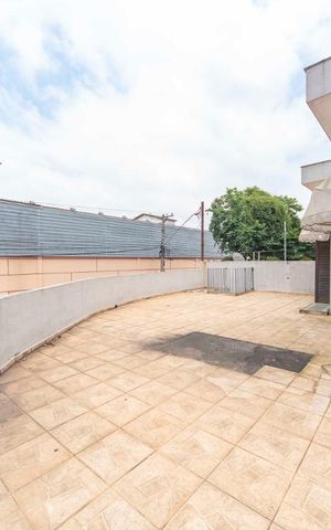 Casa à venda com 160m², 3 quartos e 2 vagas Casa à venda com 160m², 3 quartos e 2 vagasVaranda dos Quartos