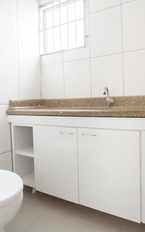 Apartamento para alugar com 50m², 2 quartos e 1 vagaBanheiro