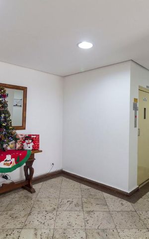 Apartamento para alugar com 69m², 2 quartos e 1 vagaHall social