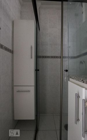 Apartamento à venda com 76m², 3 quartos e 1 vaga Apartamento à venda com 76m², 3 quartos e 1 vagaBanheiro