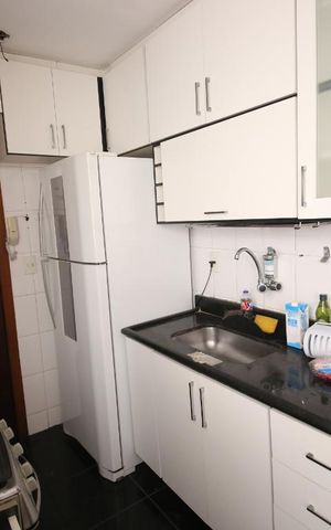 Apartamento à venda com 90m², 2 quartos e 2 vagasCozinha