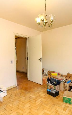 Casa à venda com 650m², 6 quartos e 6 vagasDormitorio 4 Inferior