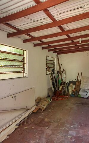 Casa à venda com 650m², 6 quartos e 6 vagasGaragem 2
