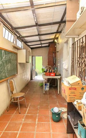 Casa à venda com 650m², 6 quartos e 6 vagasArea de Serviço 2 Inferior