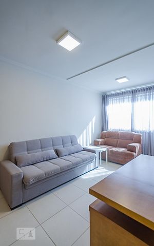 Apartamento para alugar com 90m², 3 quartos e 2 vagasSala