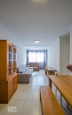 Apartamento para alugar com 90m², 3 quartos e 2 vagasSala