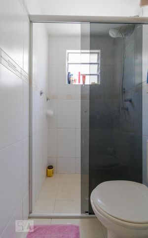Apartamento para alugar com 140m², 3 quartos e 3 vagas Apartamento para alugar com 140m², 3 quartos e 3 vagasBanheiro