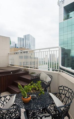 Apartamento à venda com 133m², 2 quartos e 2 vagas Apartamento à venda com 133m², 2 quartos e 2 vagasCobertura