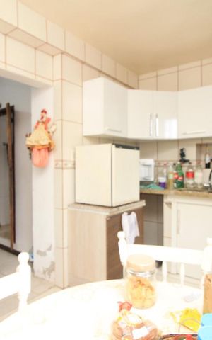 Casa de condomínio à venda com 250m², 6 quartos e 1 vagaCozinha