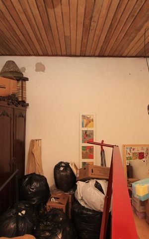 Casa de condomínio à venda com 250m², 6 quartos e 1 vagaDormitorio 3