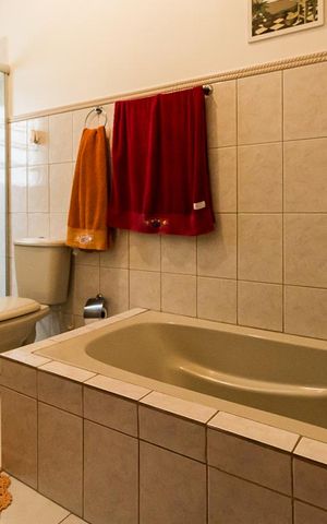 Apartamento à venda com 105m², 3 quartos e 1 vaga Apartamento à venda com 105m², 3 quartos e 1 vagaSuite